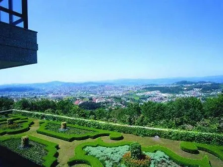 Do Elevador 4*