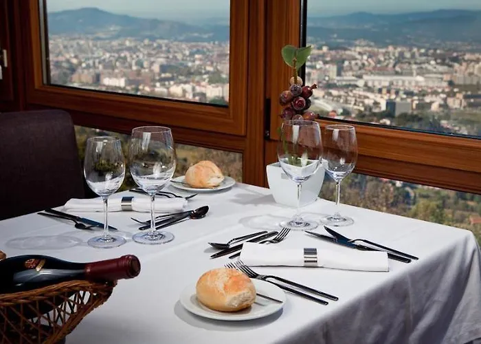 Hotel Do Elevador 4*